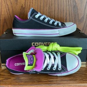 Converse Women’s Size 7 Double Tongue
